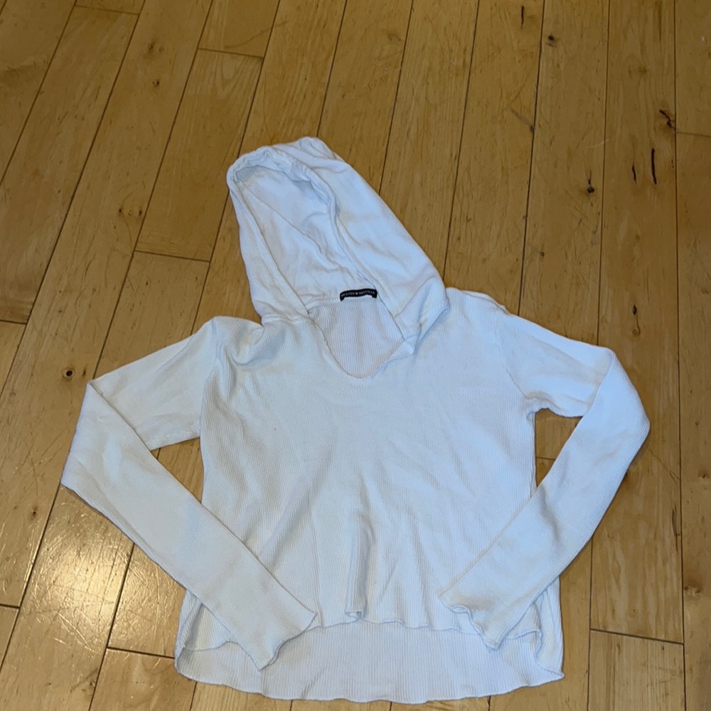 Brandy Melville Hooded crop shirt